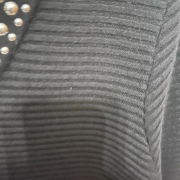 Cyrus Sweater 2XL with grommet details - Picture 5 of 12